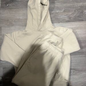 TNA Cozy Fleece Set in Cream